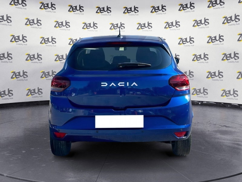 Dacia Sandero usata a Bologna (5)