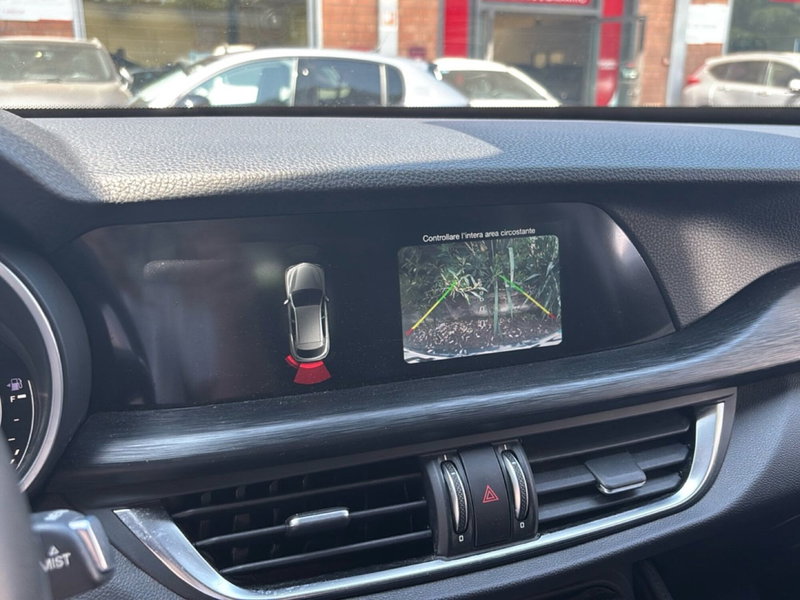 Alfa Romeo Stelvio usata a Forlì-Cesena (10)