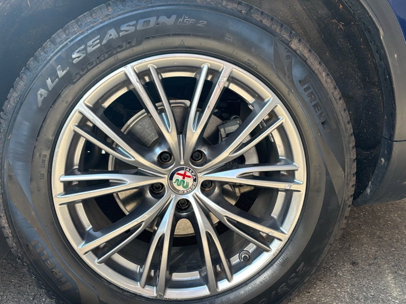 Alfa Romeo Stelvio usata a Forlì-Cesena (7)