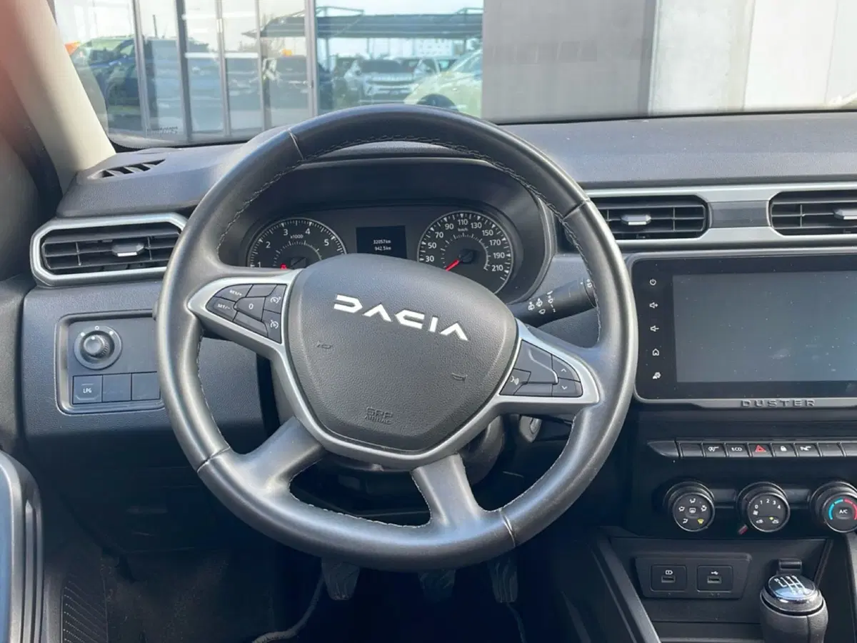 Dacia Duster usata a Ravenna (14)