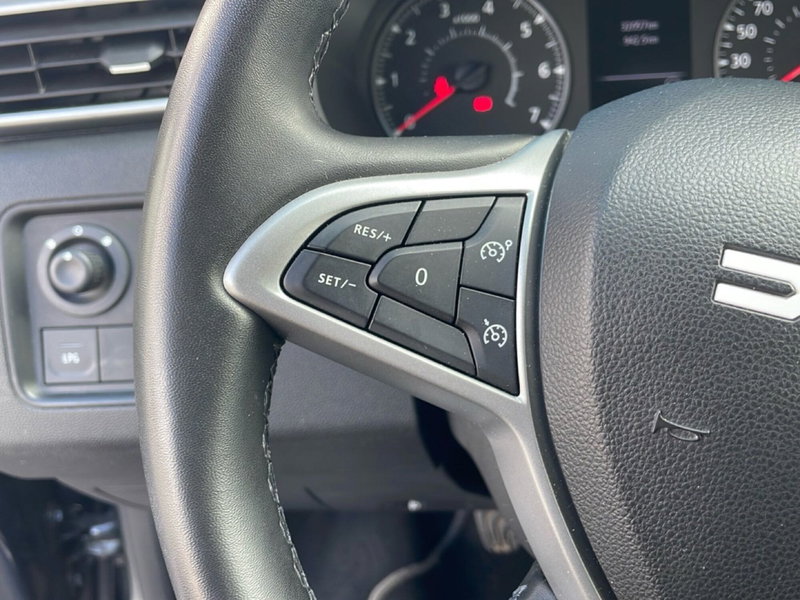 Dacia Duster usata a Ravenna (18)