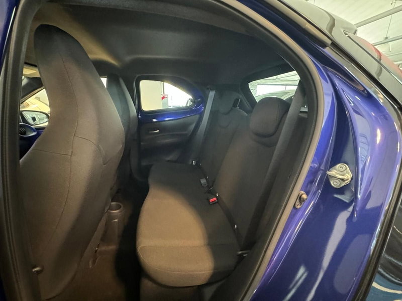 Toyota Aygo X usata a Bologna (7)