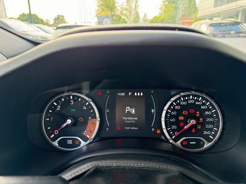 Jeep Renegade usata a Modena (10)