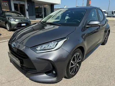 Toyota Yaris 1.5 Hybrid 5 porte Trend del 2022 usata a Modena