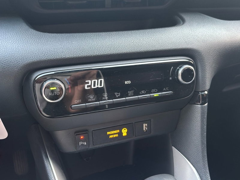 Toyota Yaris usata a Bologna (14)