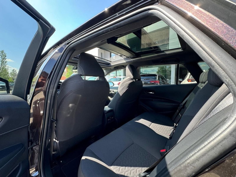 Toyota Corolla Touring Sports usata a Modena (15)