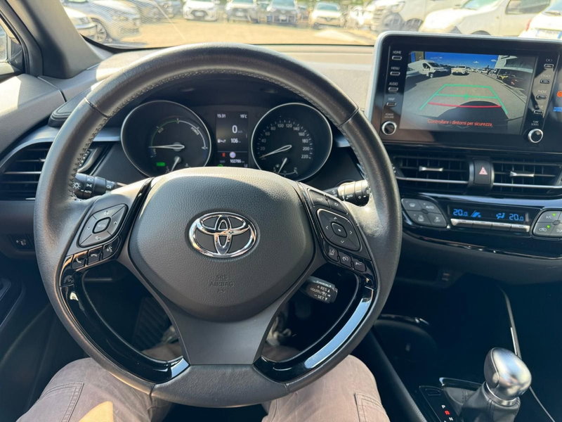 Toyota Toyota C-HR usata a Modena (11)