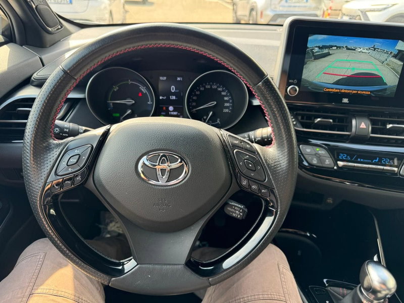 Toyota Toyota C-HR usata a Modena (11)