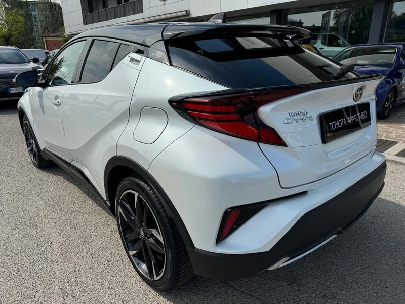Toyota Toyota C-HR usata a Modena (8)