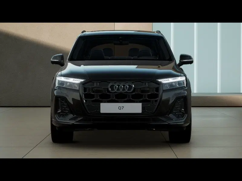 Audi Q7 nuova a Livorno (4)