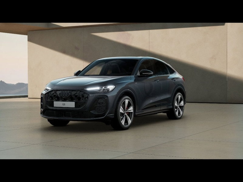 Audi Q6 Sportback nuova a Livorno