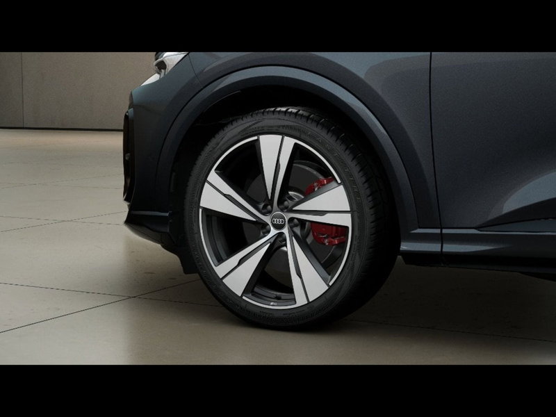 Audi Q6 Sportback nuova a Livorno (6)