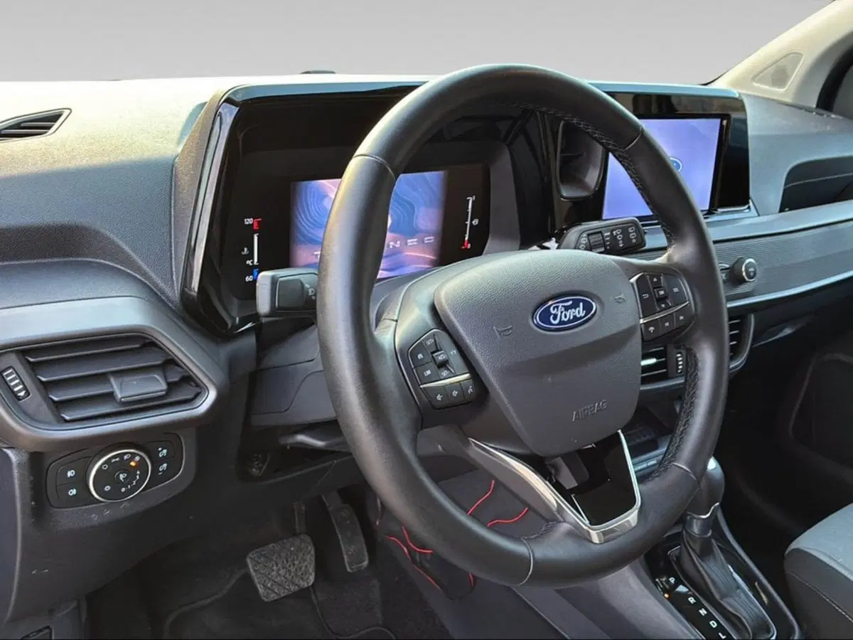 Ford Tourneo Courier usata a Firenze (14)