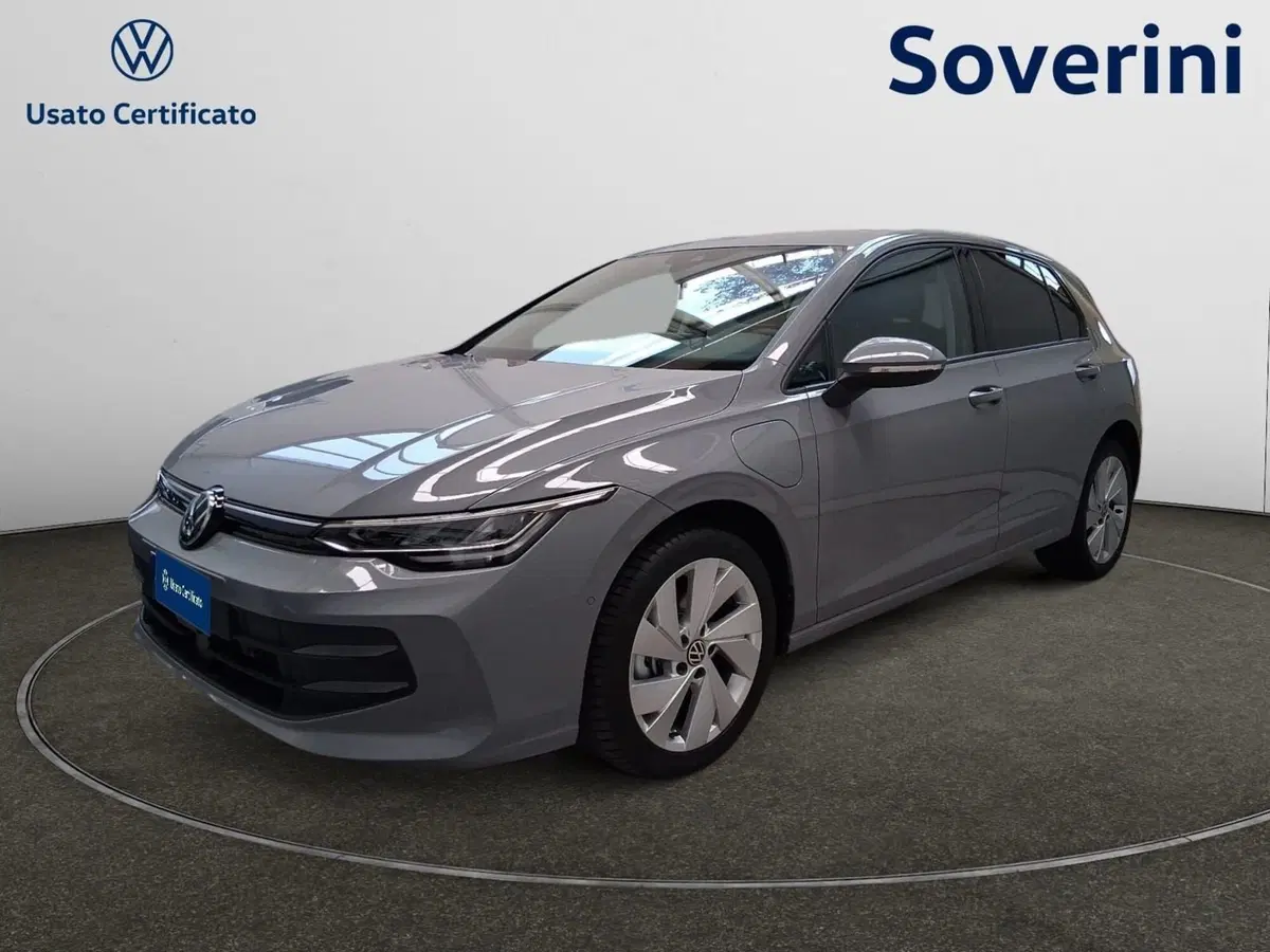 Volkswagen Golf nuova a Bologna