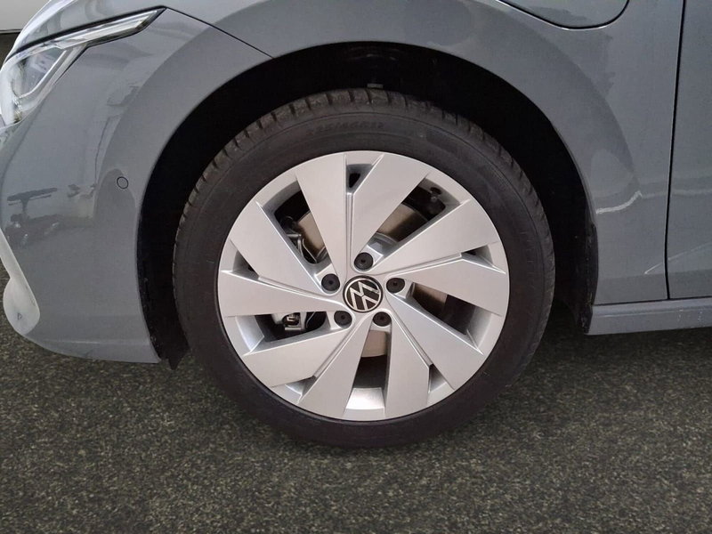 Volkswagen Golf nuova a Bologna (12)