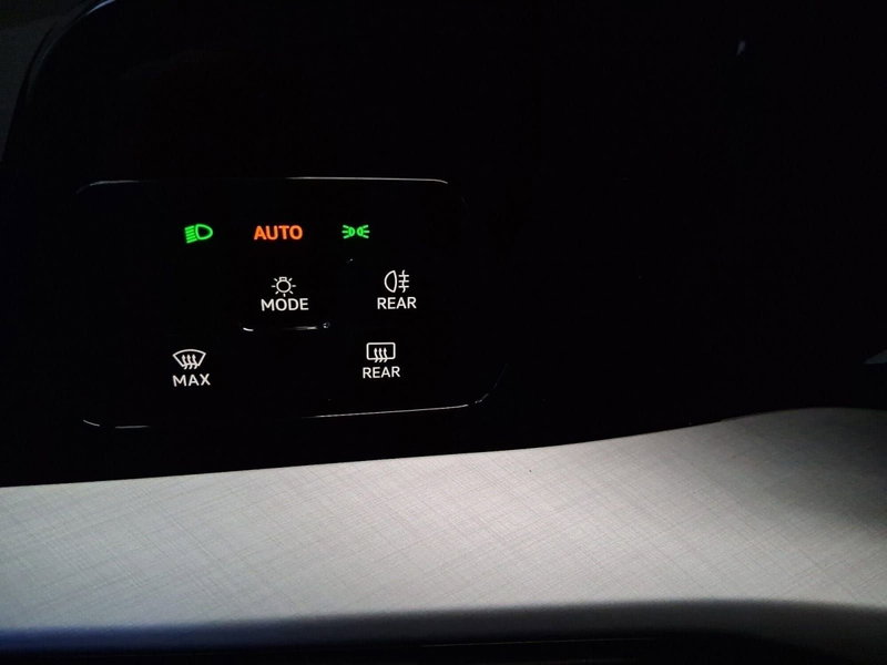 Volkswagen Golf nuova a Bologna (18)