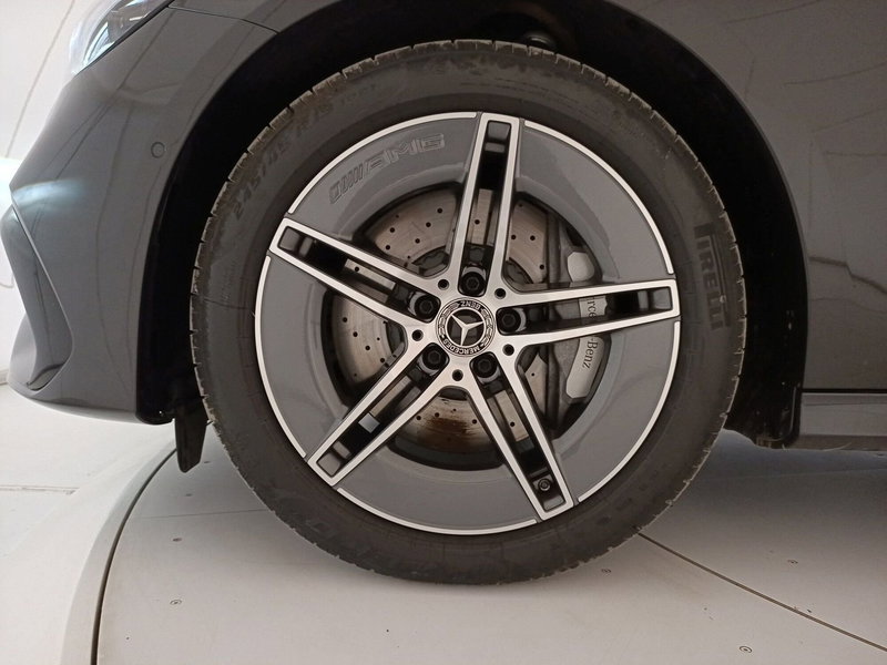 Mercedes-Benz Classe E usata a Bari (13)