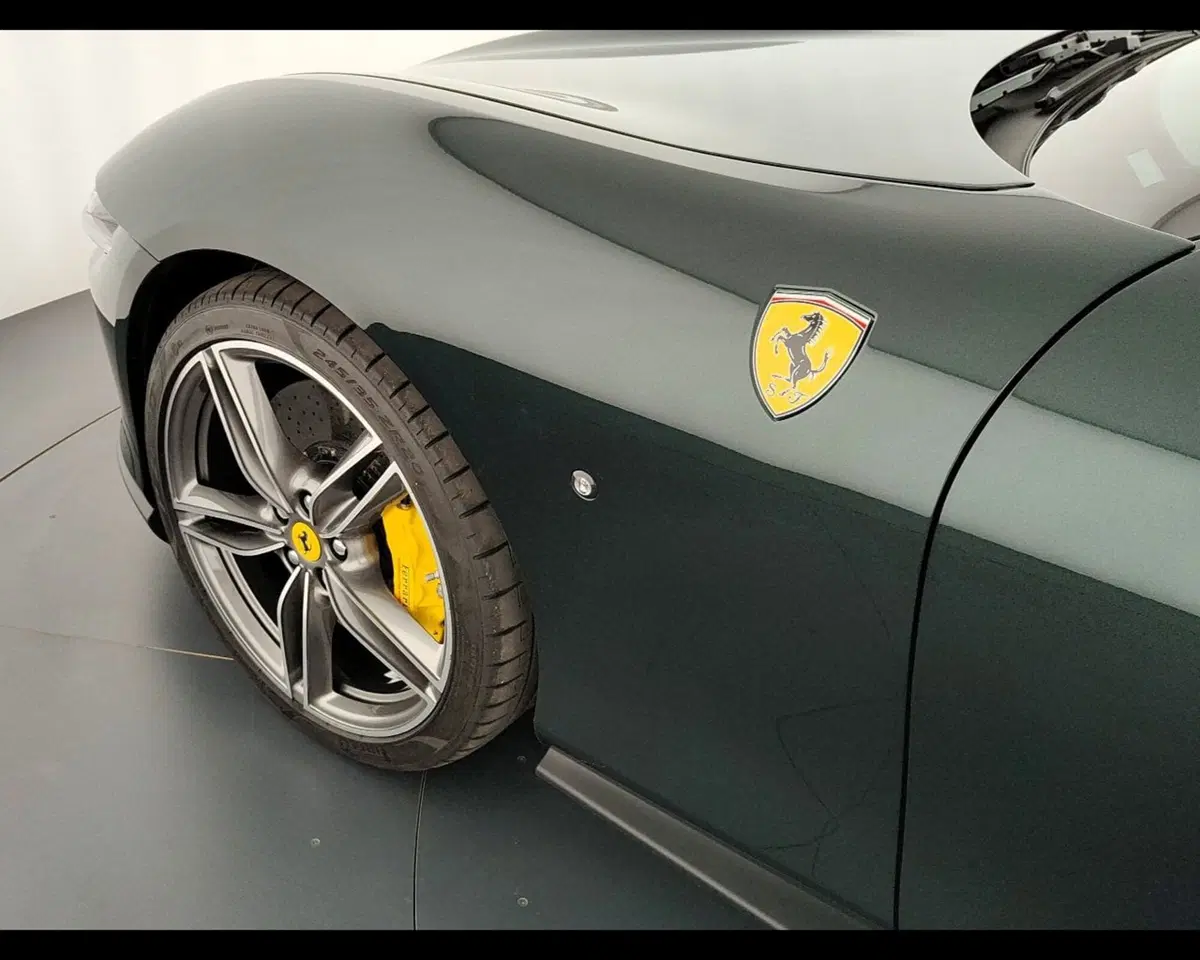 Ferrari Roma Spider usata a Verona (12)