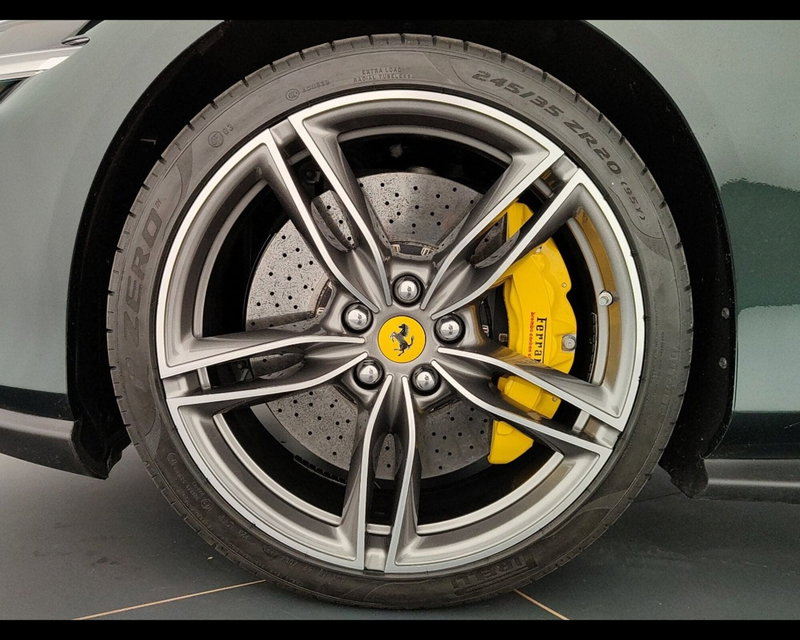 Ferrari Roma Spider usata a Verona (7)