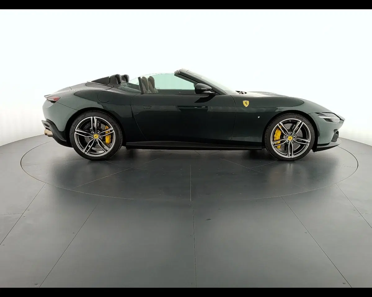 Ferrari Roma Spider usata a Verona (9)