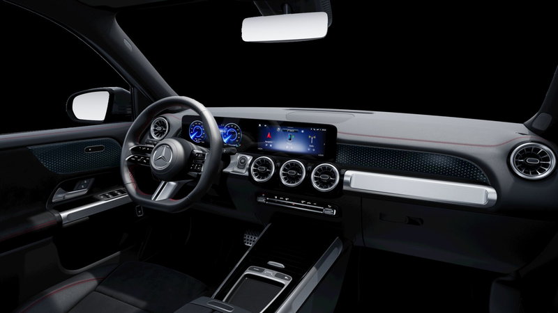 Mercedes-Benz EQB nuova a Milano (5)