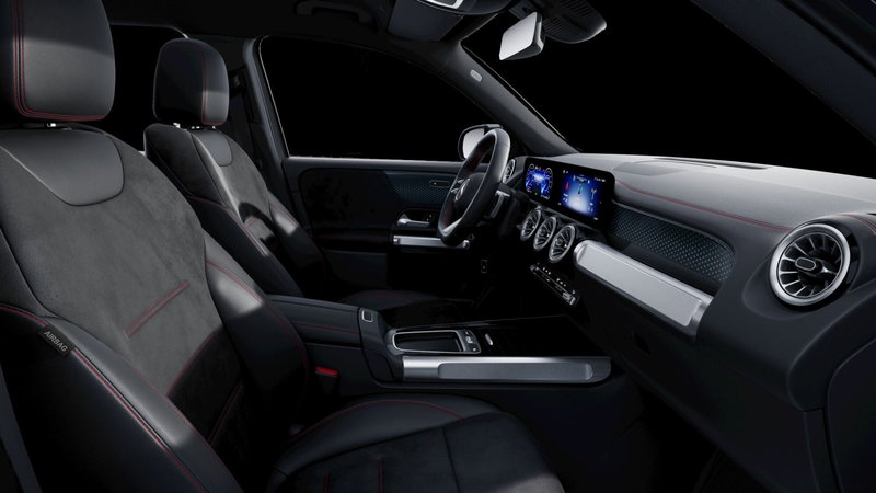 Mercedes-Benz EQB nuova a Milano (7)
