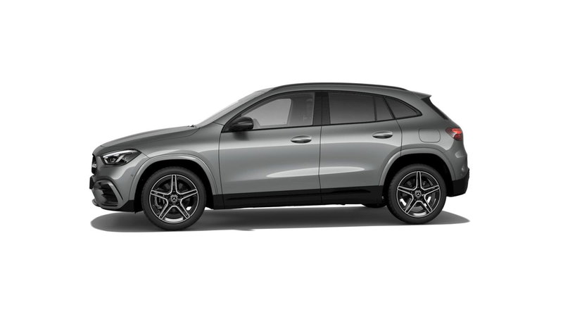 Mercedes-Benz GLA SUV nuova a Milano (4)
