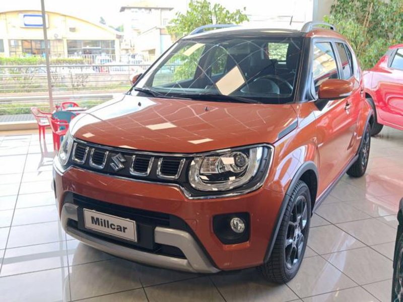 Suzuki Ignis usata a Varese