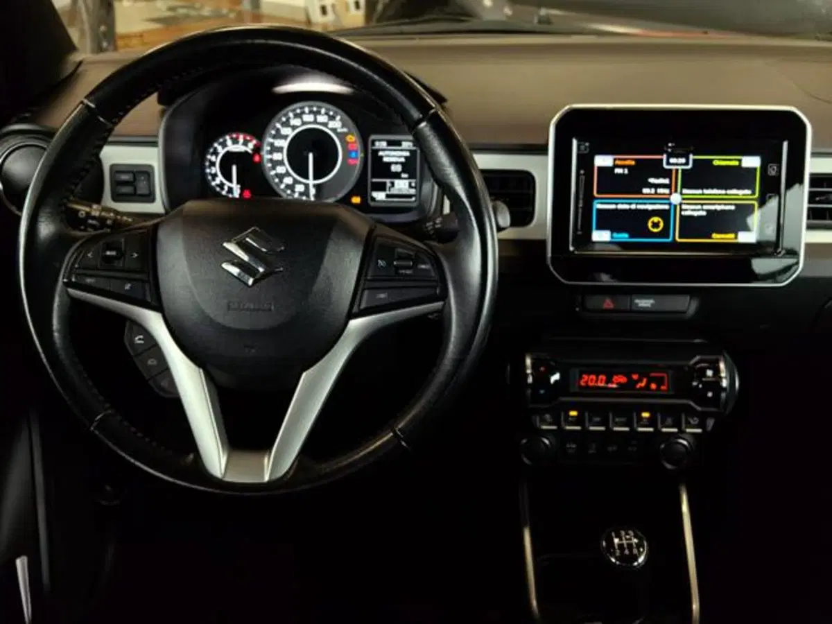 Suzuki Ignis usata a Varese (8)