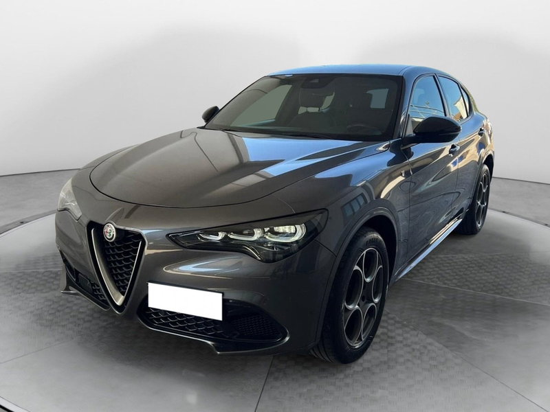 Alfa Romeo Stelvio usata a Pisa (3)
