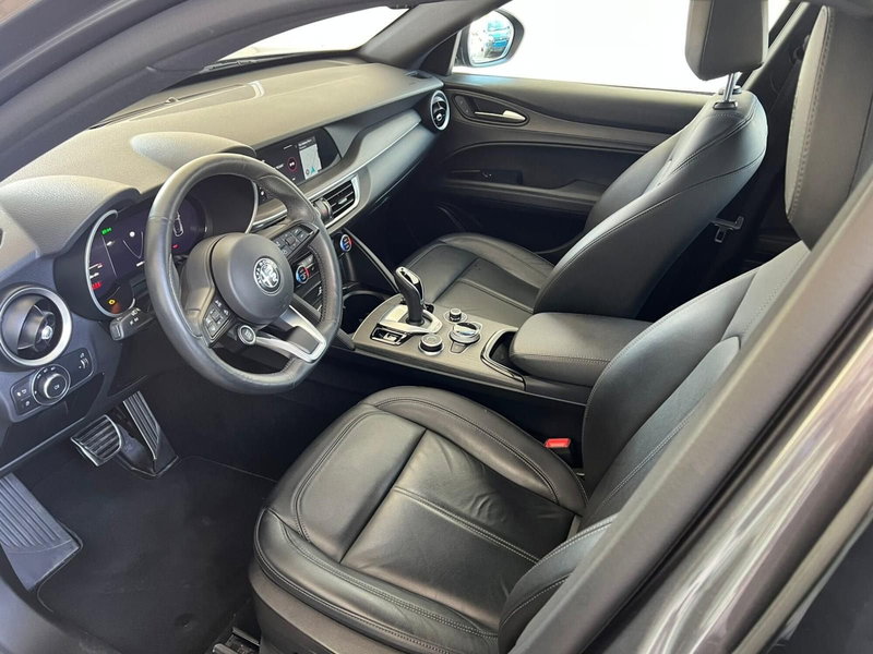 Alfa Romeo Stelvio usata a Pisa (6)