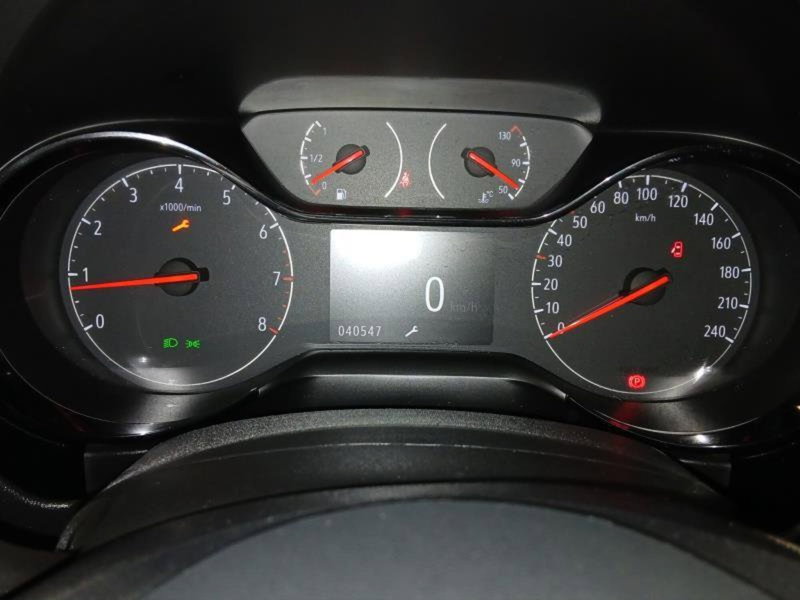 Opel Corsa usata a Genova (13)