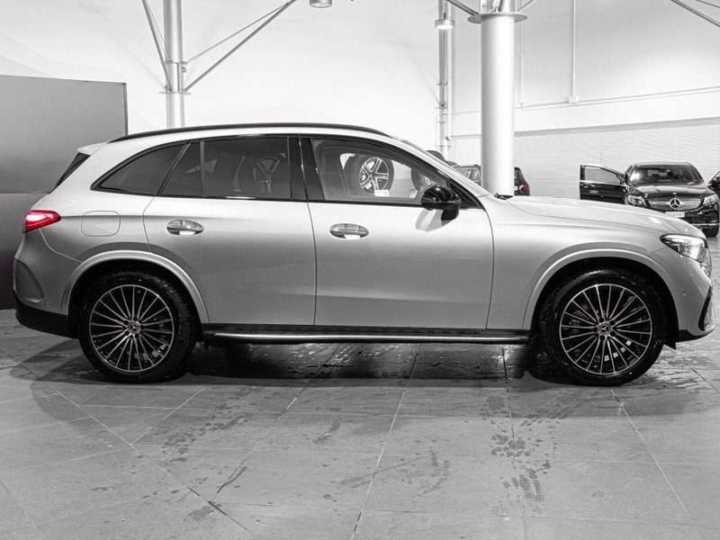 Mercedes-Benz GLC nuova a Rimini (4)