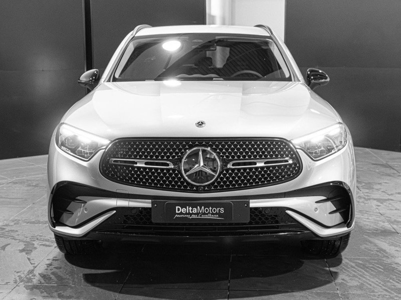 Mercedes-Benz GLC nuova a Rimini (5)