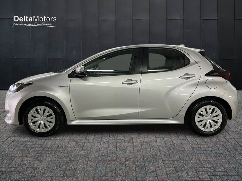 Toyota Yaris usata a Ancona (2)