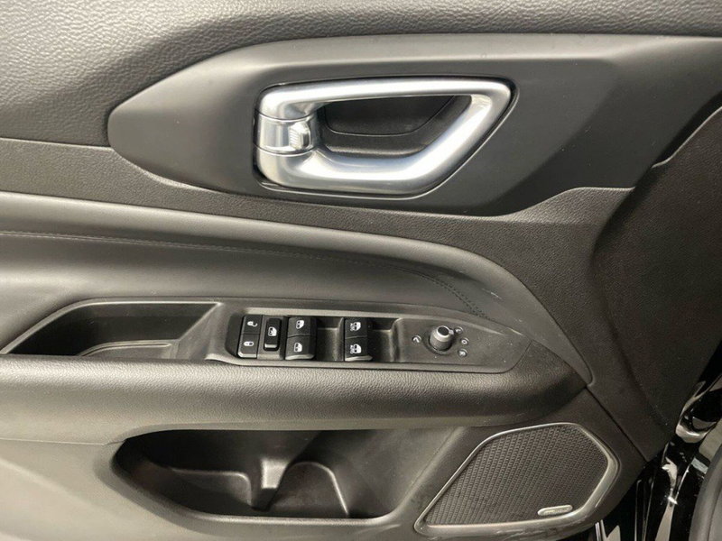 Jeep Compass usata a Macerata (17)