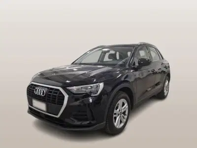 Audi Q3 35 2.0 tdi Business Advanced s-tronic del 2021 usata a Ancona
