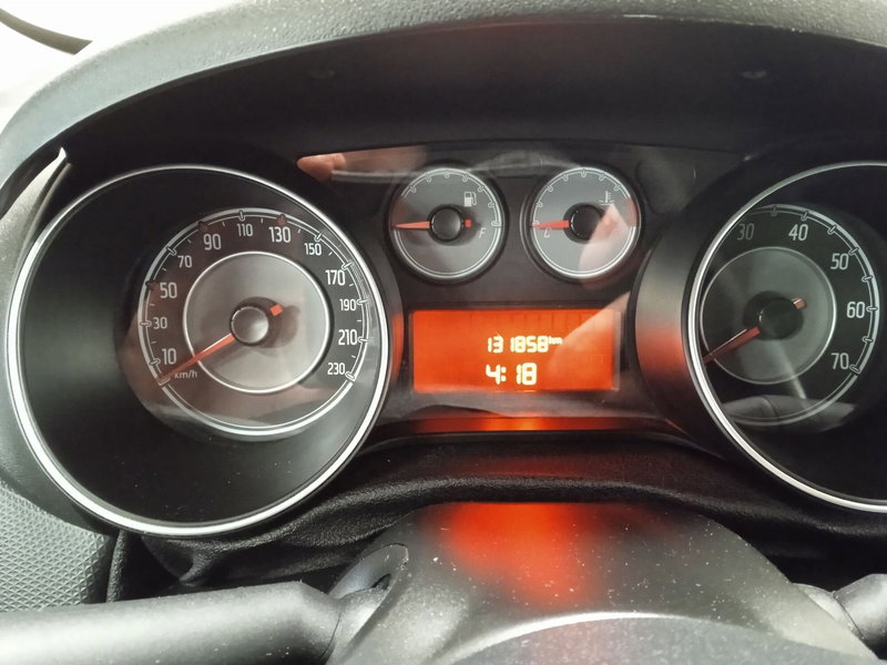 Fiat Punto usata a Torino (11)