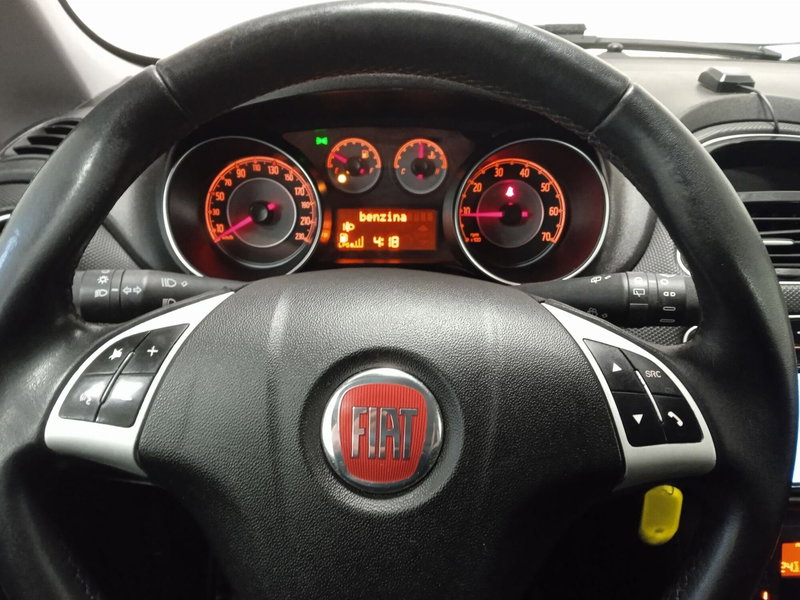 Fiat Punto usata a Torino (12)