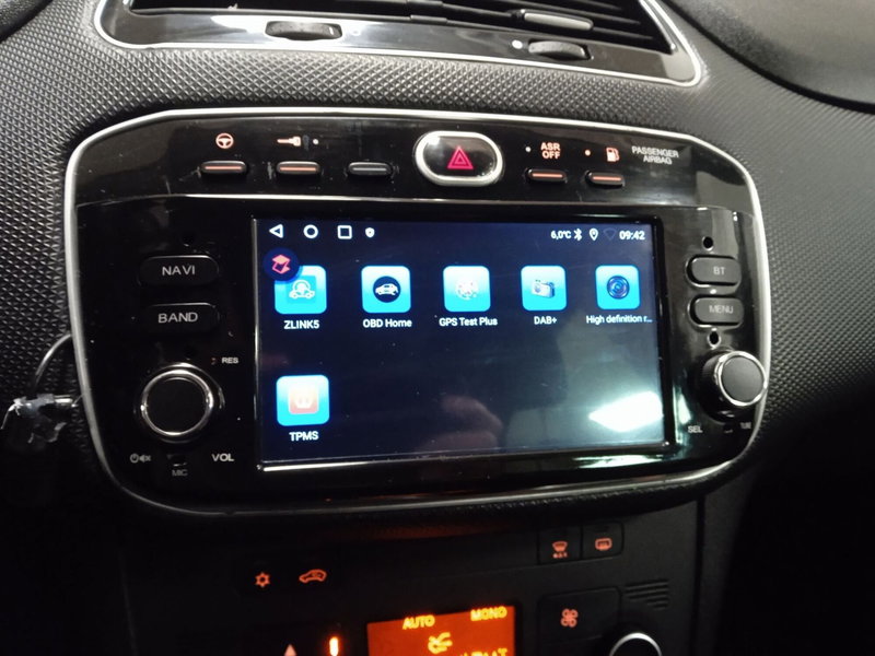 Fiat Punto usata a Torino (18)