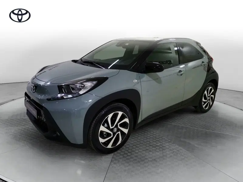 Toyota Aygo X nuova a Salerno