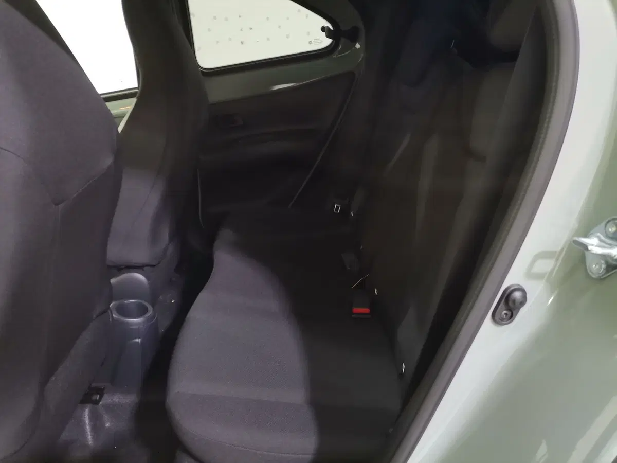 Toyota Aygo X nuova a Salerno (10)