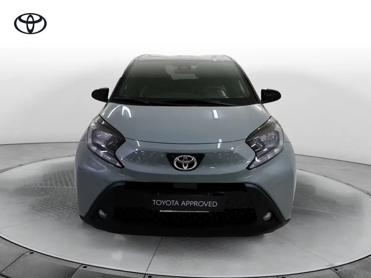 Toyota Aygo X nuova a Salerno (2)