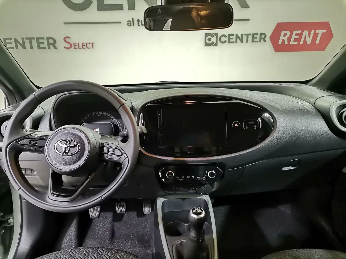 Toyota Aygo X nuova a Salerno (7)