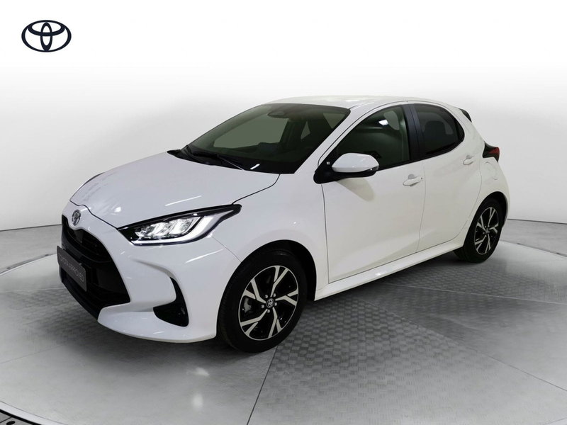 Toyota Yaris nuova a Salerno