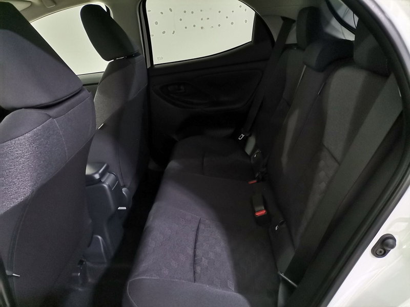 Toyota Yaris nuova a Salerno (10)