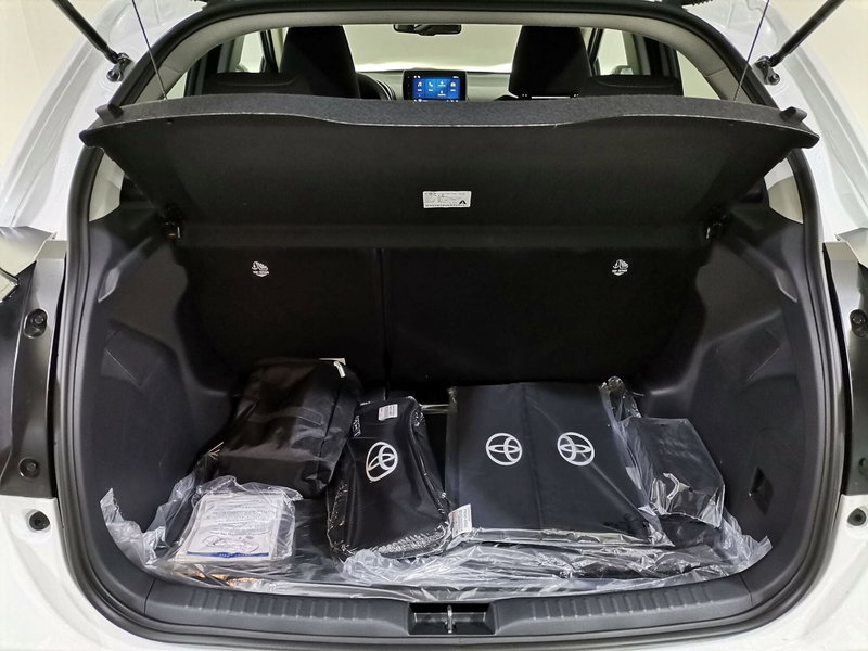 Toyota Yaris nuova a Salerno (19)