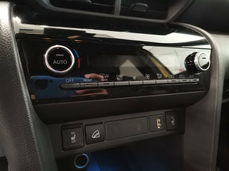 Toyota Yaris Cross usata a Salerno (12)