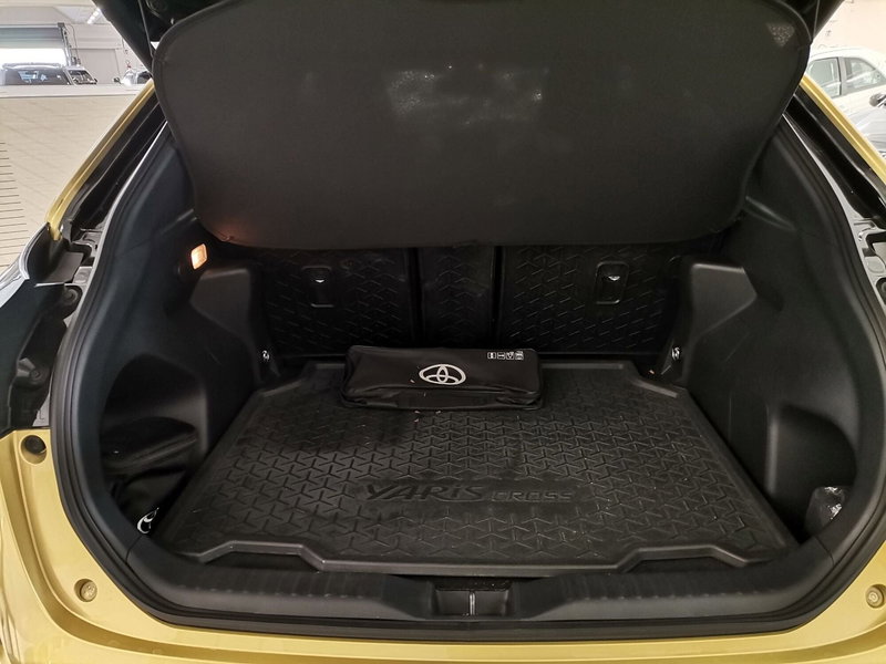 Toyota Yaris Cross usata a Salerno (16)