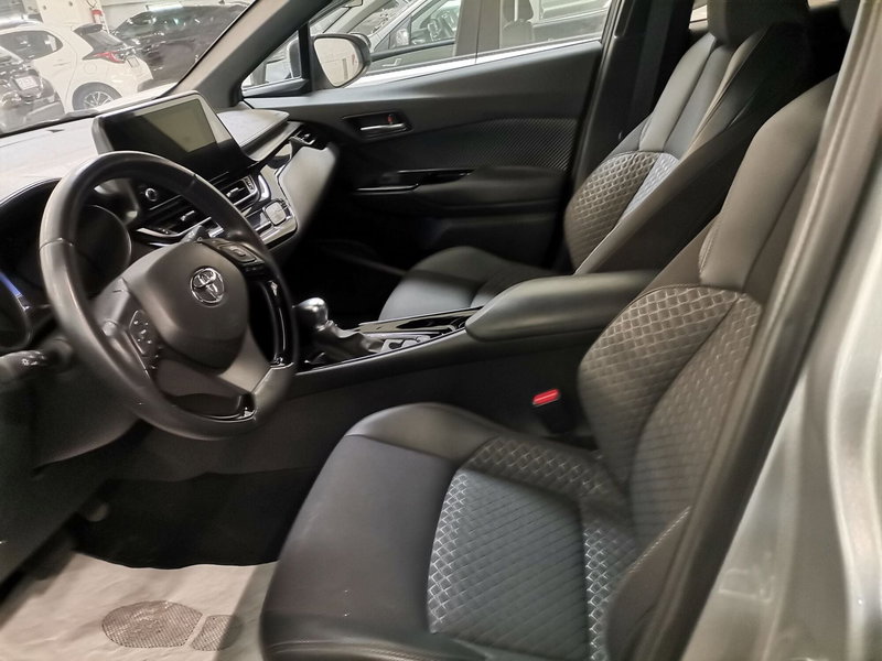 Toyota Toyota C-HR usata a Salerno (7)